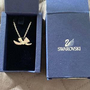 Swarovski bow necklace